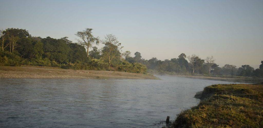 chilapata-buribasra-river-trail-mendabarii